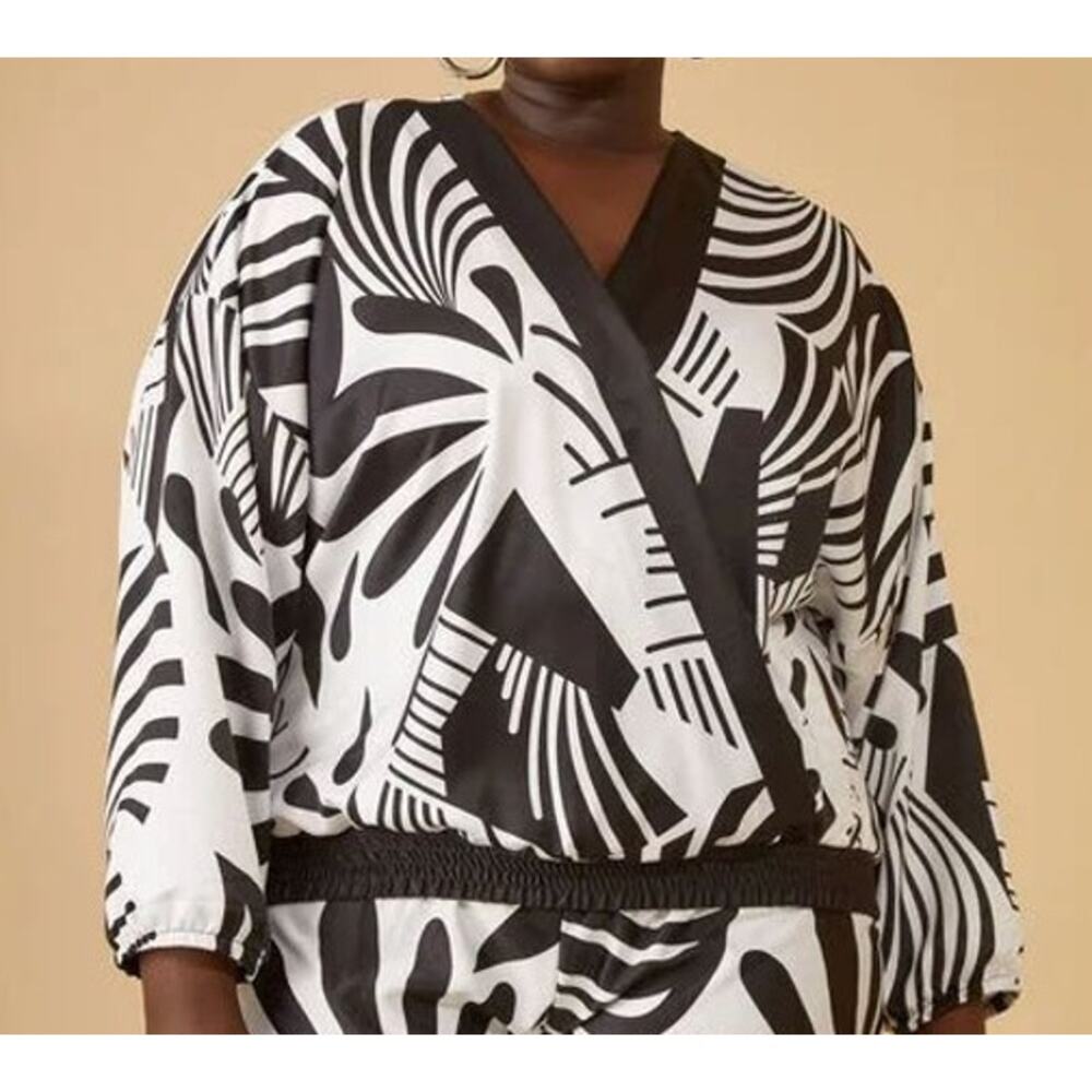 PLUS Size 22/24 - 3X | Women's Satin Print Long Sleeve Faux Wrap Blouse Top |NEW
